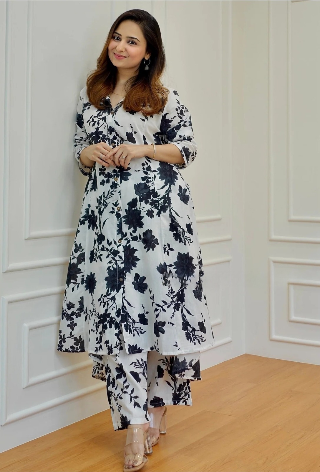 Contemporary Floral Print Cotton Kurti Pant Set preview